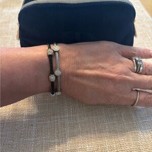 Fashionable silver and black cable station bracelets